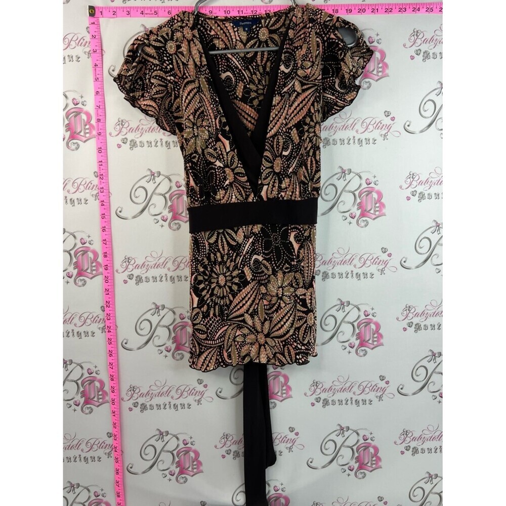 Reitmans tshirt y2k tie Black and Peach Floral Paisley V-Neck Short Sleeve Top
